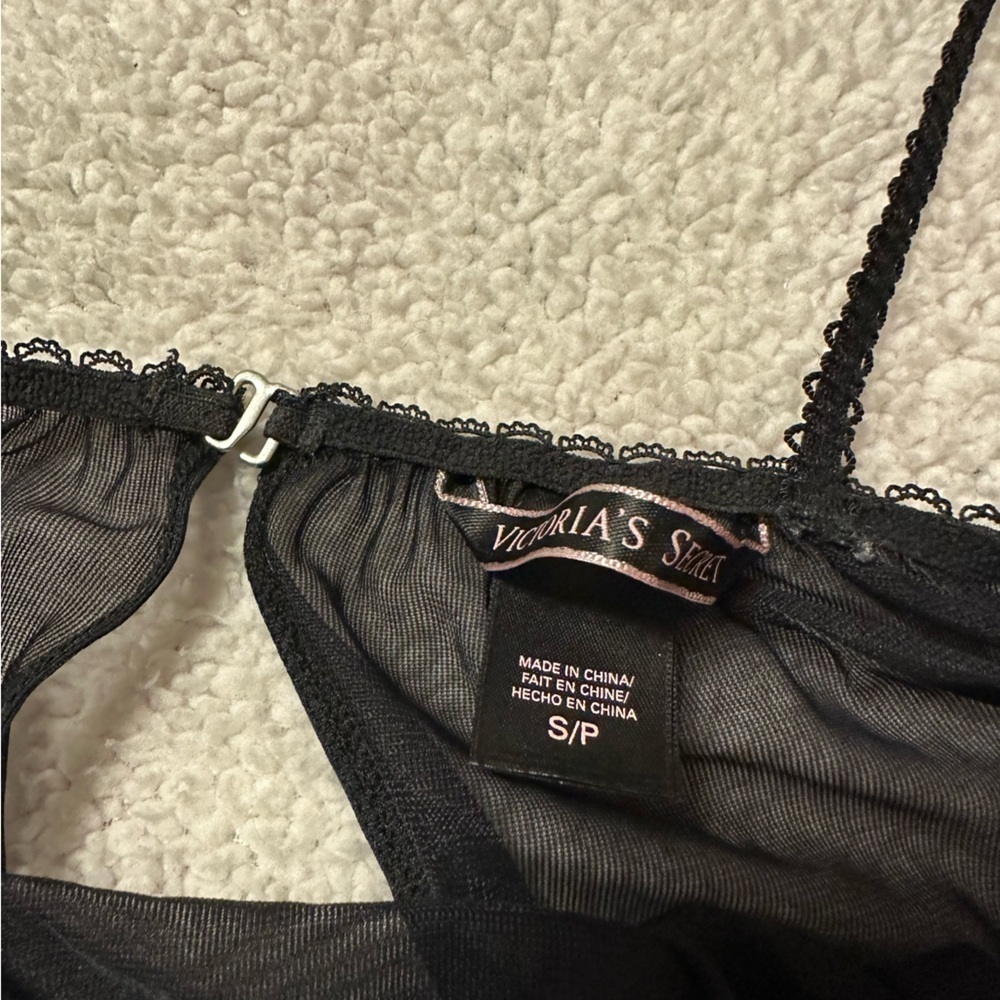 Victoria’s Secret Black Sheer Lace Babydoll Lingerie Chemise Slip Lace Ruffles - Picture 8 of 9